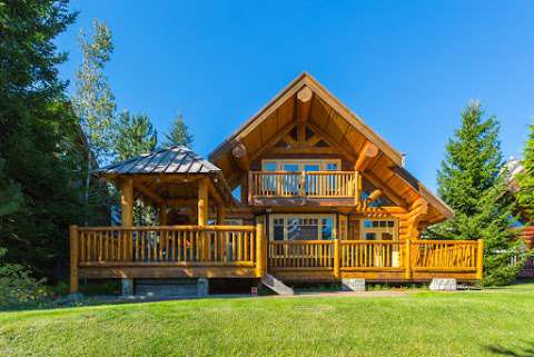 Flynn Log Homes